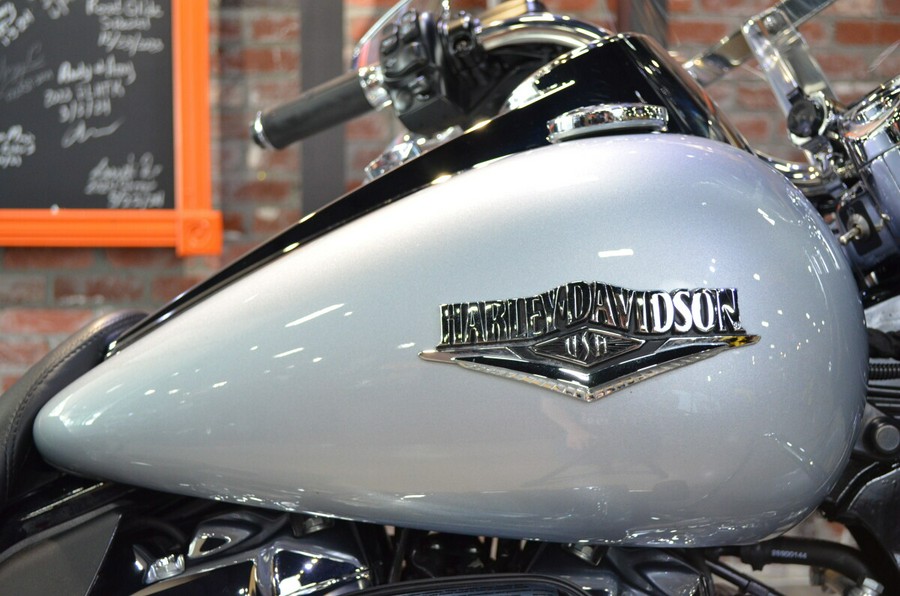 2019 Harley-Davidson Road King Barracuda Silver