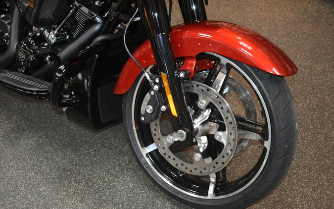 FLHX 2025 Street Glide™