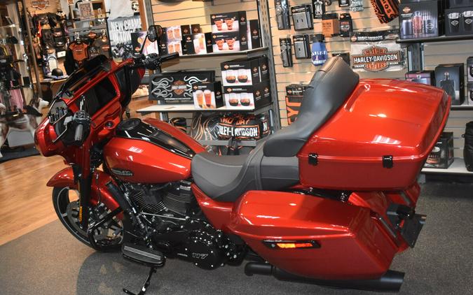 FLHX 2025 Street Glide™