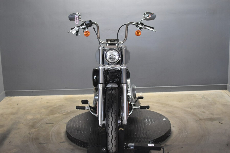 2024 Harley-Davidson Softail Standard