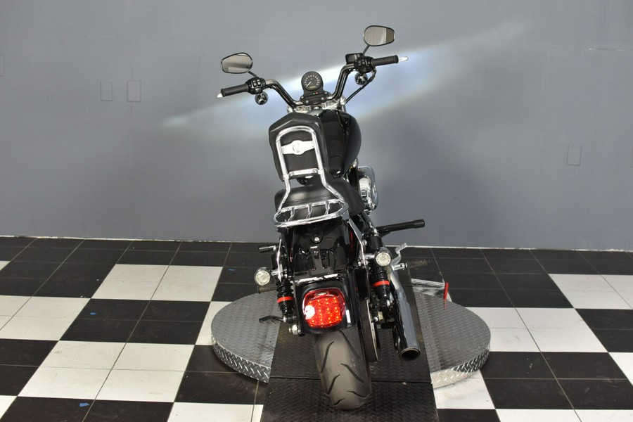 2016 Harley-Davidson SuperLow