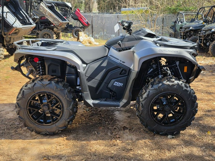 2026 Can-Am Outlander XT 700