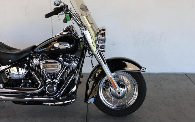2024 Harley-Davidson® FLHCS - Heritage Classic