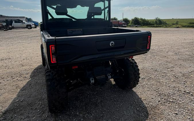 2026 Can-Am Defender XT CAB HD11
