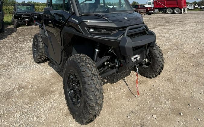 2026 Can-Am Defender XT CAB HD11
