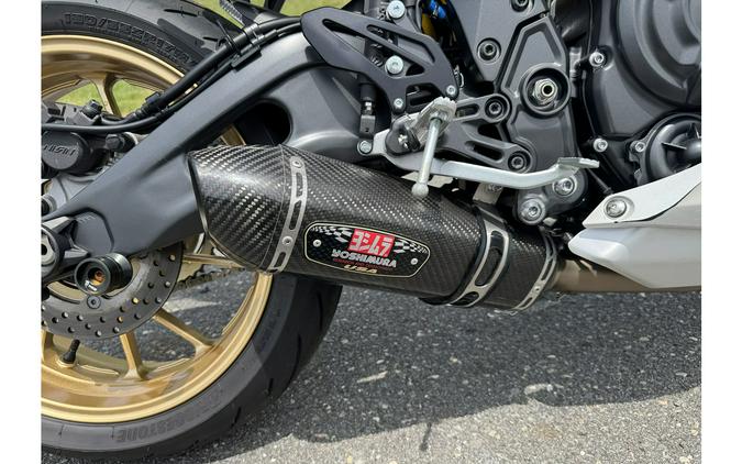 2022 R7 ANNIV EDITION - Yamaha
