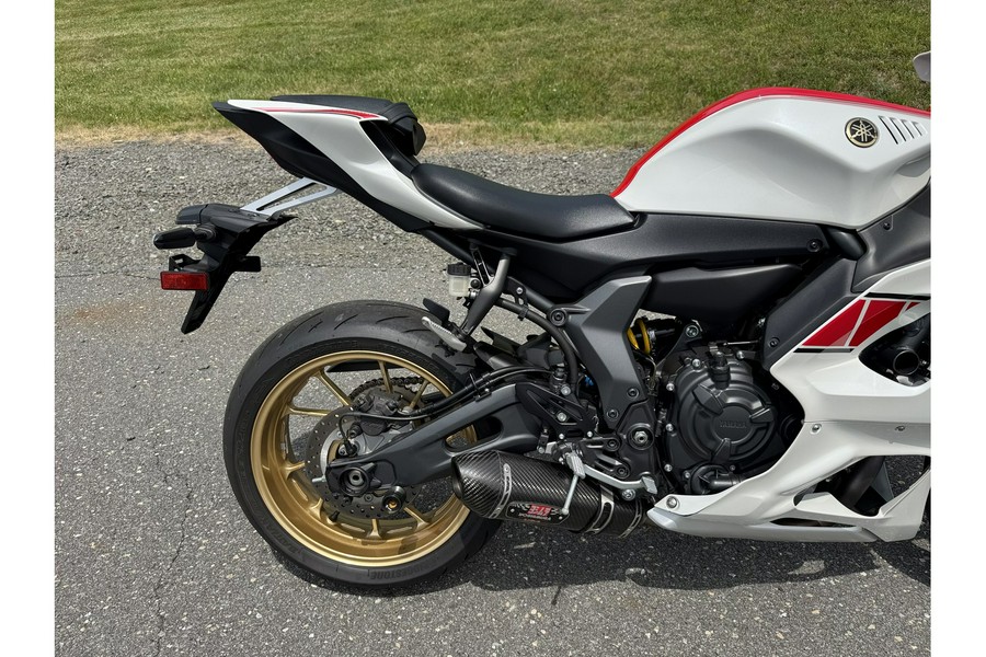 2022 R7 ANNIV EDITION - Yamaha