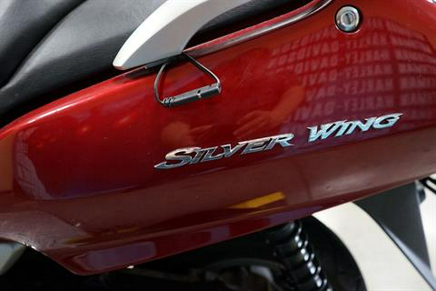 2003 Honda Silver Wing