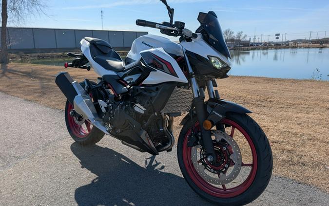 2026 Kawasaki Z500 SE ABS