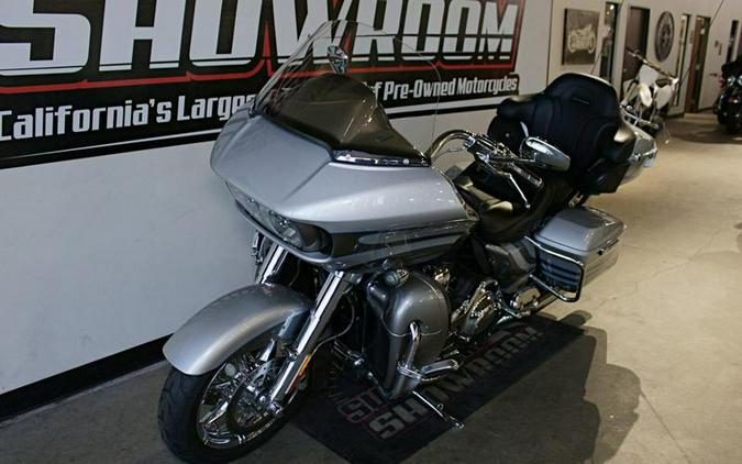 2016 Harley-Davidson® FLTRUSE - CVO™ Road Glide Ultra®