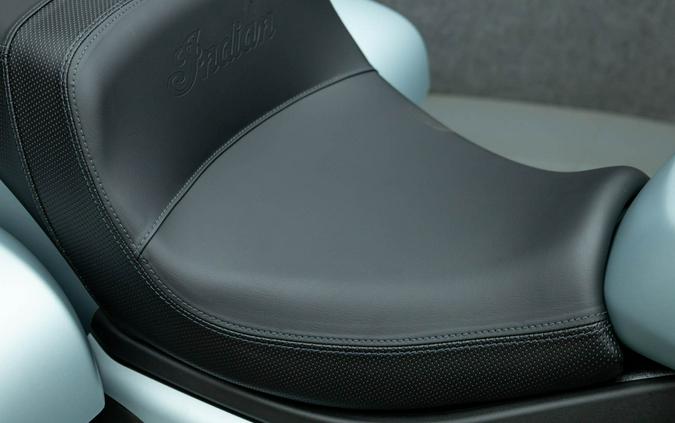2025 INDIAN CHALLENGER DARK HORSE W/ABS