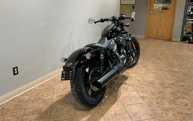 2024 Harley-Davidson Nightster™ Vivid Black RH975