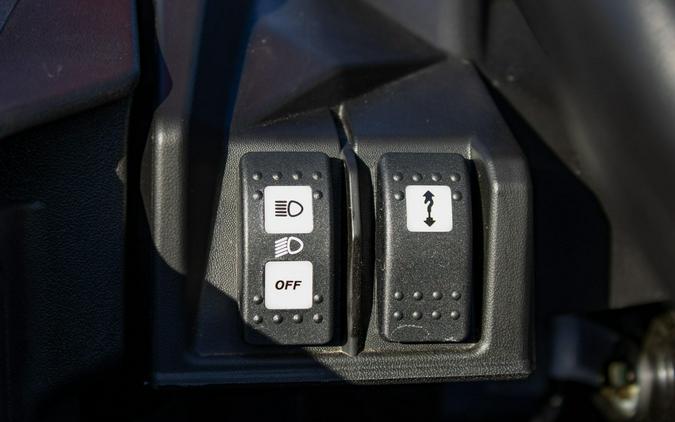 2026 CAN-AM MAVERICK SPORT X RC 1000R