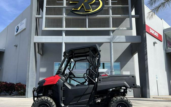 2020 Honda® Pioneer 700