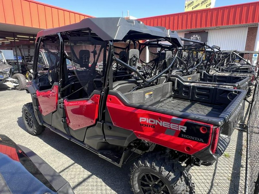 2024 Honda® Pioneer 1000-6 Deluxe Crew