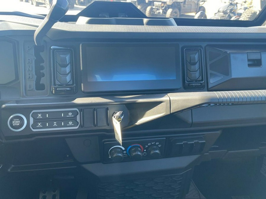 2026 Can-Am Defender XT CAB HD11 With 10.25 in.display
