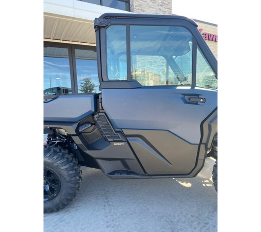 2026 Can-Am Defender XT CAB HD11 With 10.25 in.display