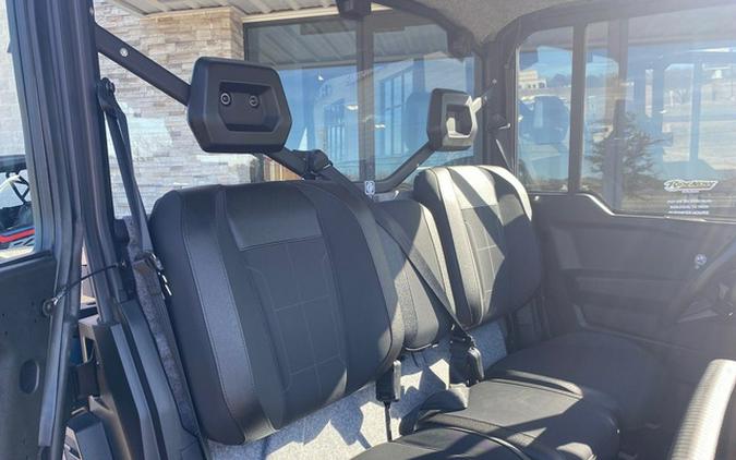 2026 Can-Am Defender XT CAB HD11 With 10.25 in.display