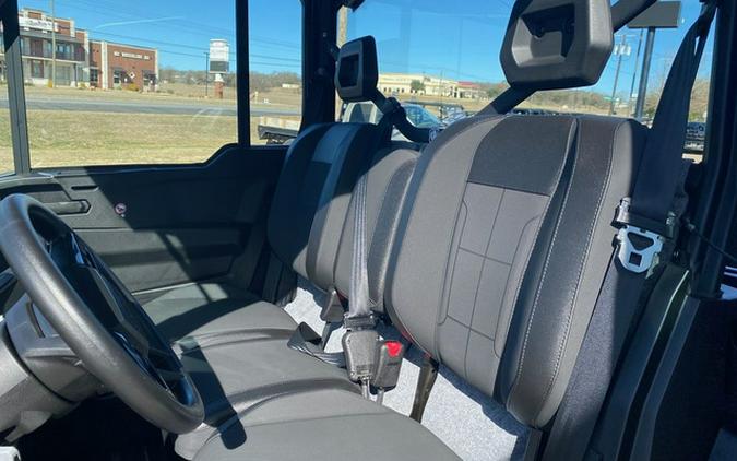 2026 Can-Am Defender XT CAB HD11 With 10.25 in.display