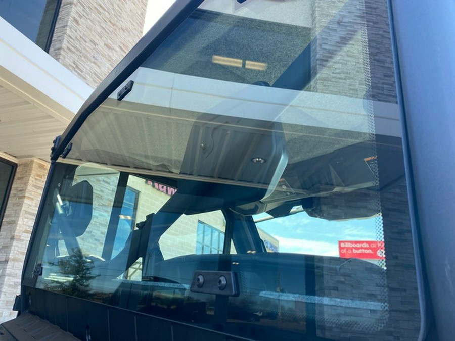 2026 Can-Am Defender XT CAB HD11 With 10.25 in.display