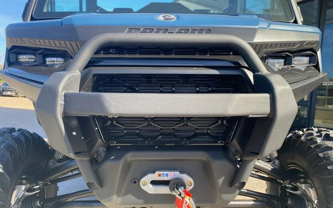 2026 Can-Am Defender XT CAB HD11 With 10.25 in.display