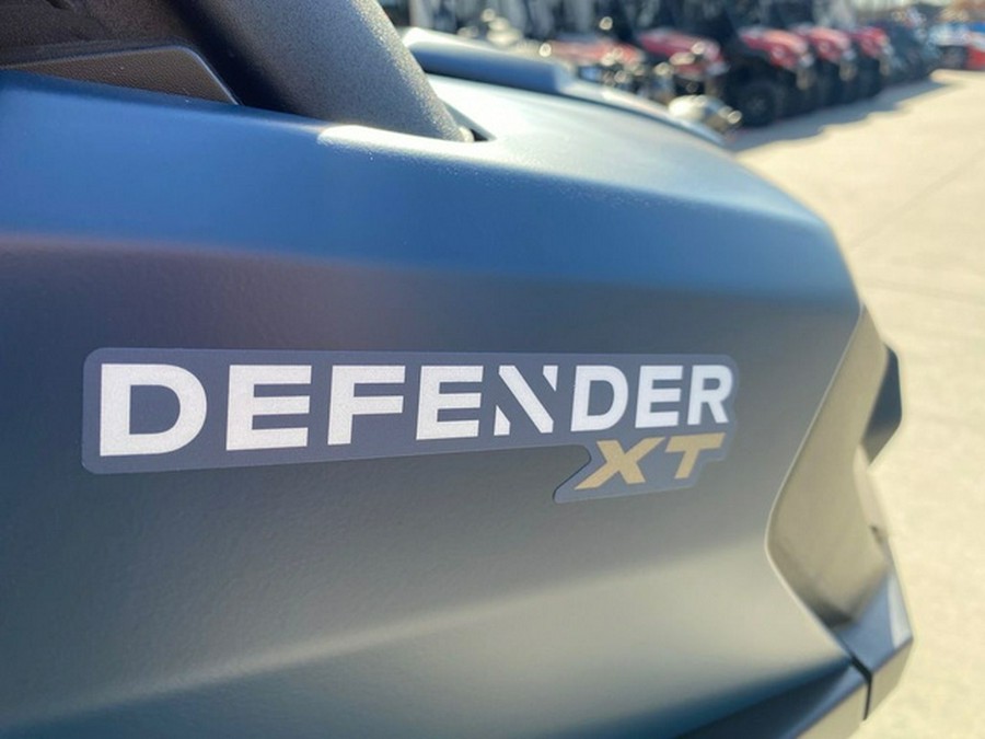 2026 Can-Am Defender XT CAB HD11 With 10.25 in.display