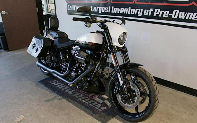 2016 Harley-Davidson® FXSE - CVO™ Pro Street Breakout®