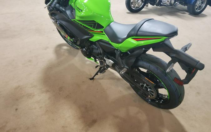 2024 Kawasaki Ninja® 650 KRT EDITION ABS