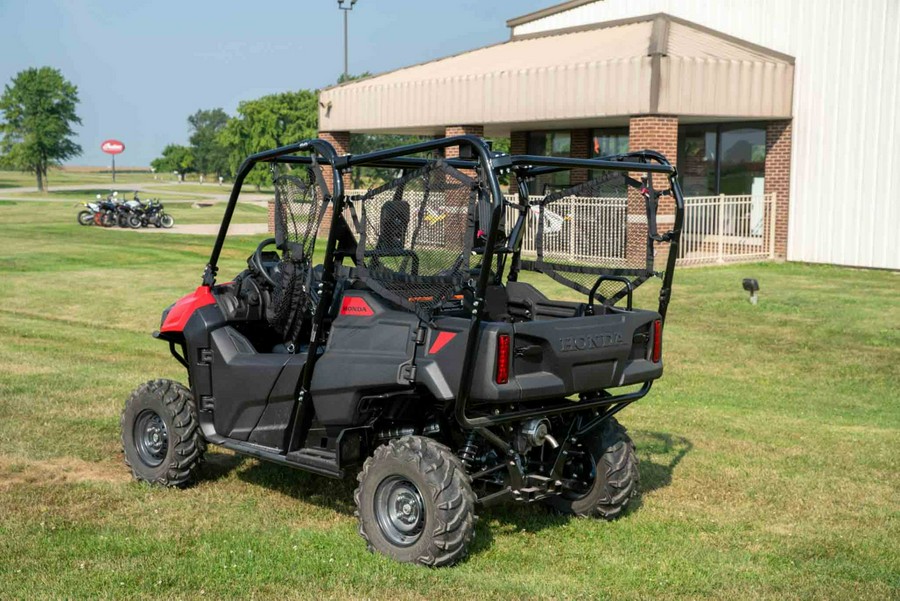 2024 Honda Pioneer 700-4