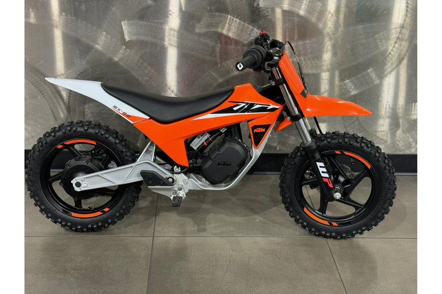 2025 KTM SX E2