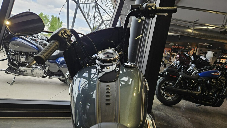 FLHC 2025 Heritage Classic