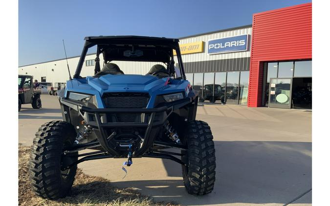 2026 Polaris GENERAL® XP 4 1000 Premium