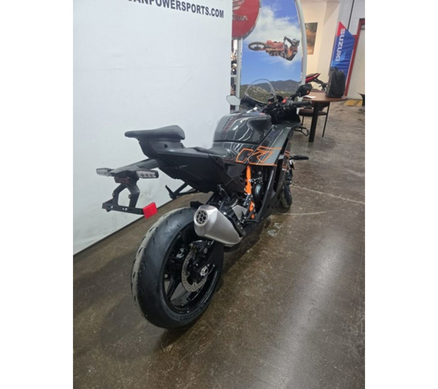 2026 KTM RC 990 R
