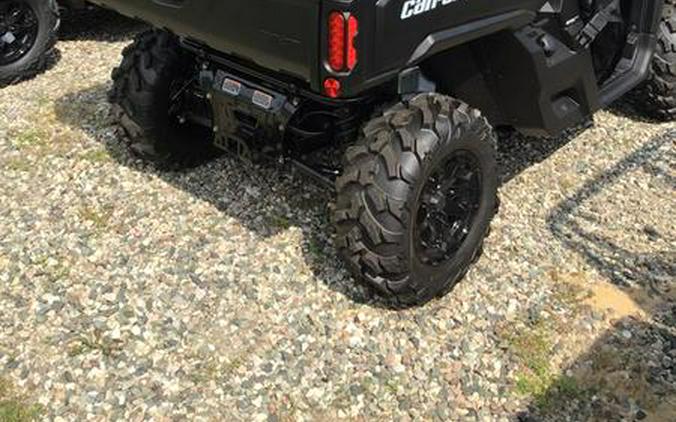 2026 Can-Am® Defender DPS HD10