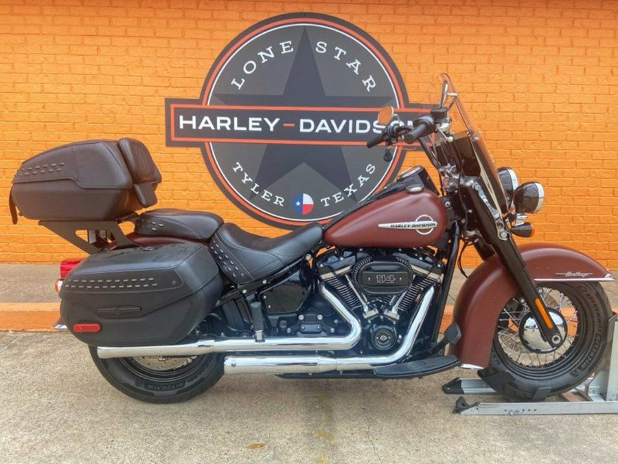 2018 Harley-Davidson® FLHCS - Softail® Heritage Classic 114