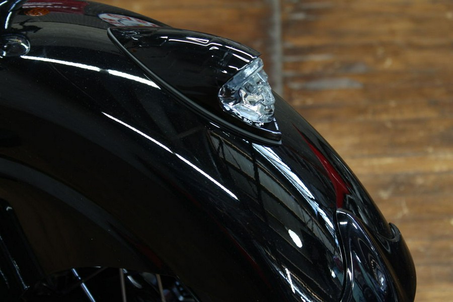 2026 Indian Motorcycle® Chief® Vintage Black Metallic