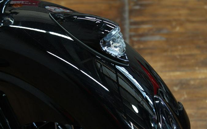 2026 Indian Motorcycle® Chief® Vintage Black Metallic