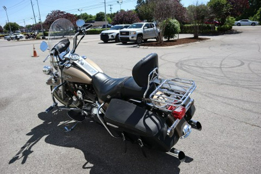 2004 Harley-Davidson FLHRCI Road King® Classic