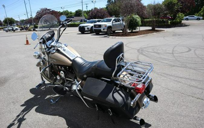 2004 Harley-Davidson FLHRCI Road King® Classic