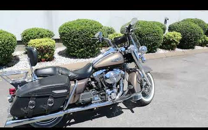 2004 Harley-Davidson FLHRCI Road King® Classic