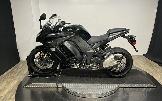 2015 Kawasaki Ninja® 1000 ABS