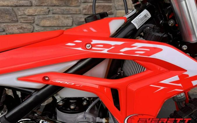 2027 Beta 300 X-Trainer