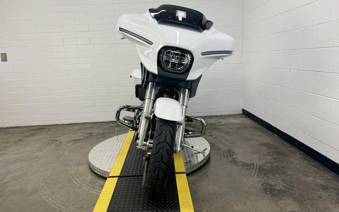 2024 Harley-Davidson Street Glide® WHITE ONYX PRL