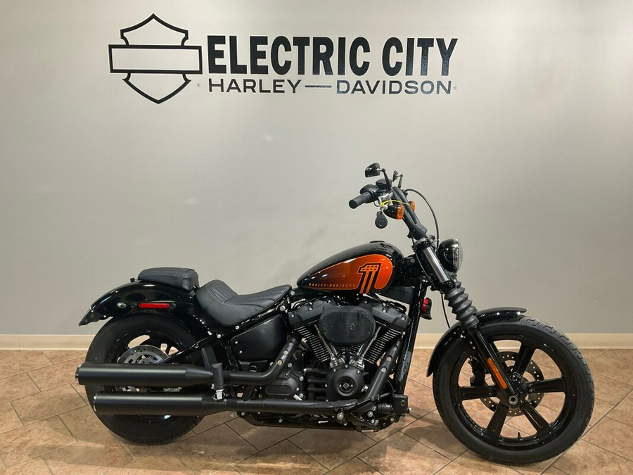 2023 Harley-Davidson Street Bob 114 Vivid Black FXBBS