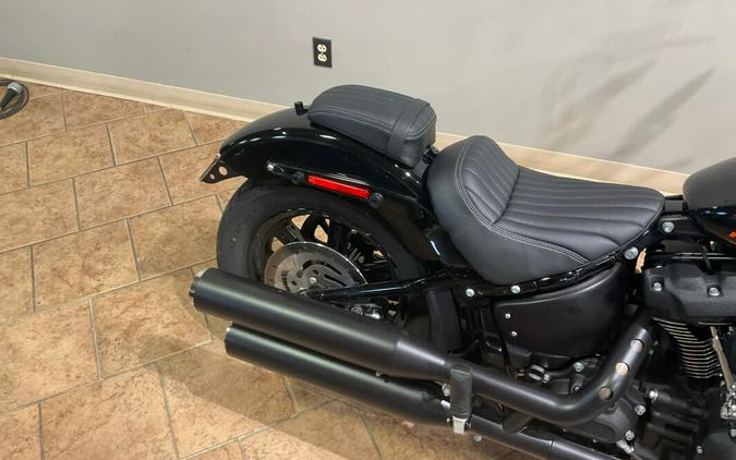 2023 Harley-Davidson Street Bob 114 Vivid Black FXBBS