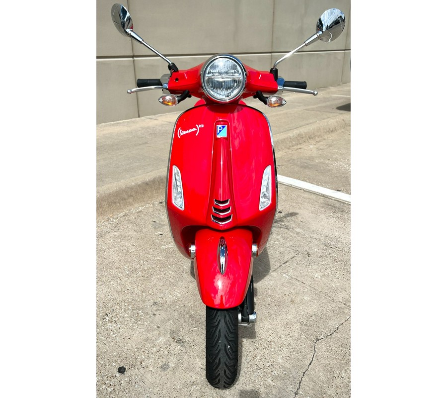 2023 Vespa Primavera 150 Red