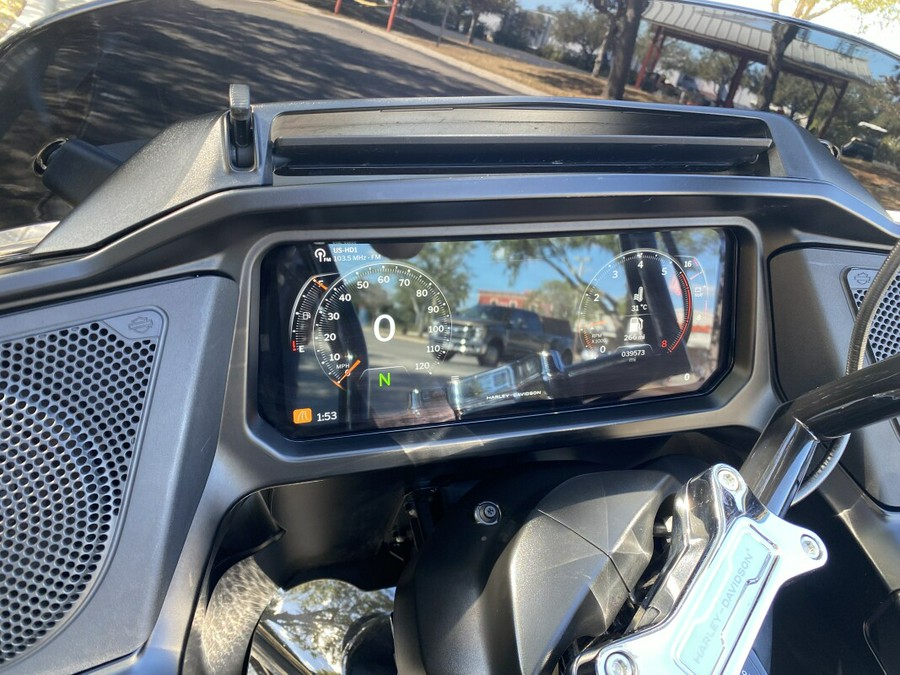 2024 Harley-Davidson® Road Glide®