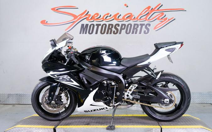 2014 Suzuki GSX-R600™