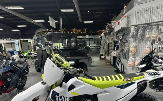 2022 Husqvarna® FC 450