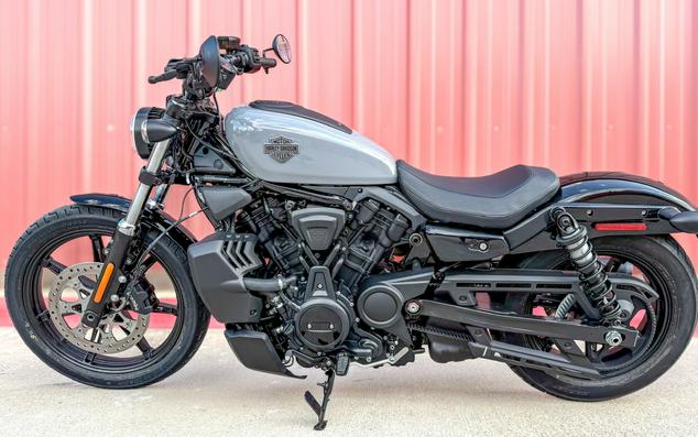 2026 Harley-Davidson® Nightster® RH975